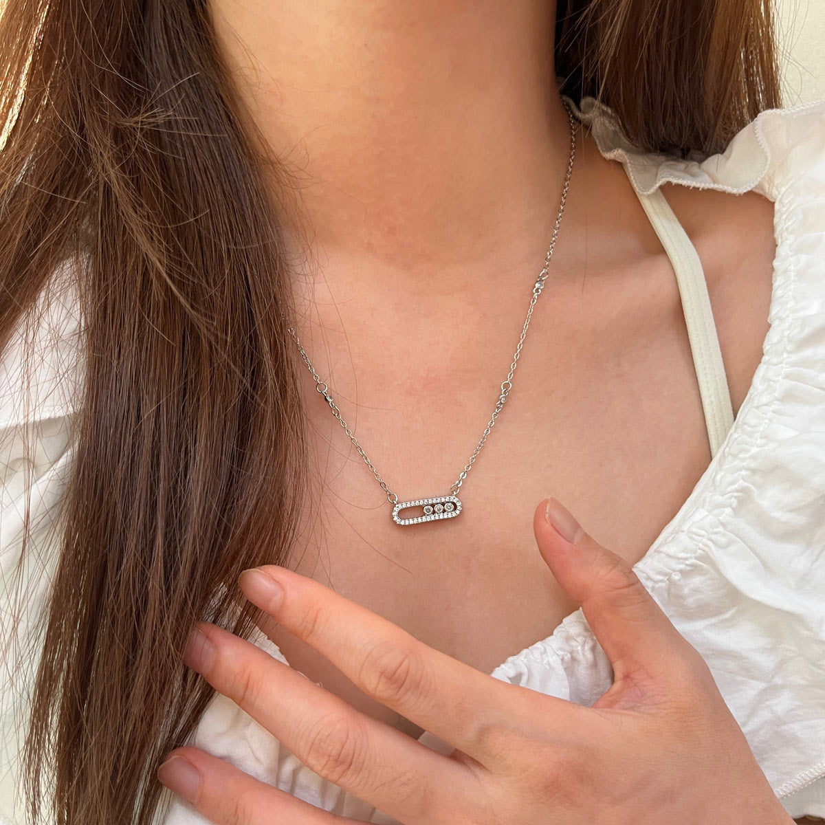 Copper Paper Clip Pendant Necklace For Women Featuring Zircon Inlay On A Paperclip Chain In Novelty Style