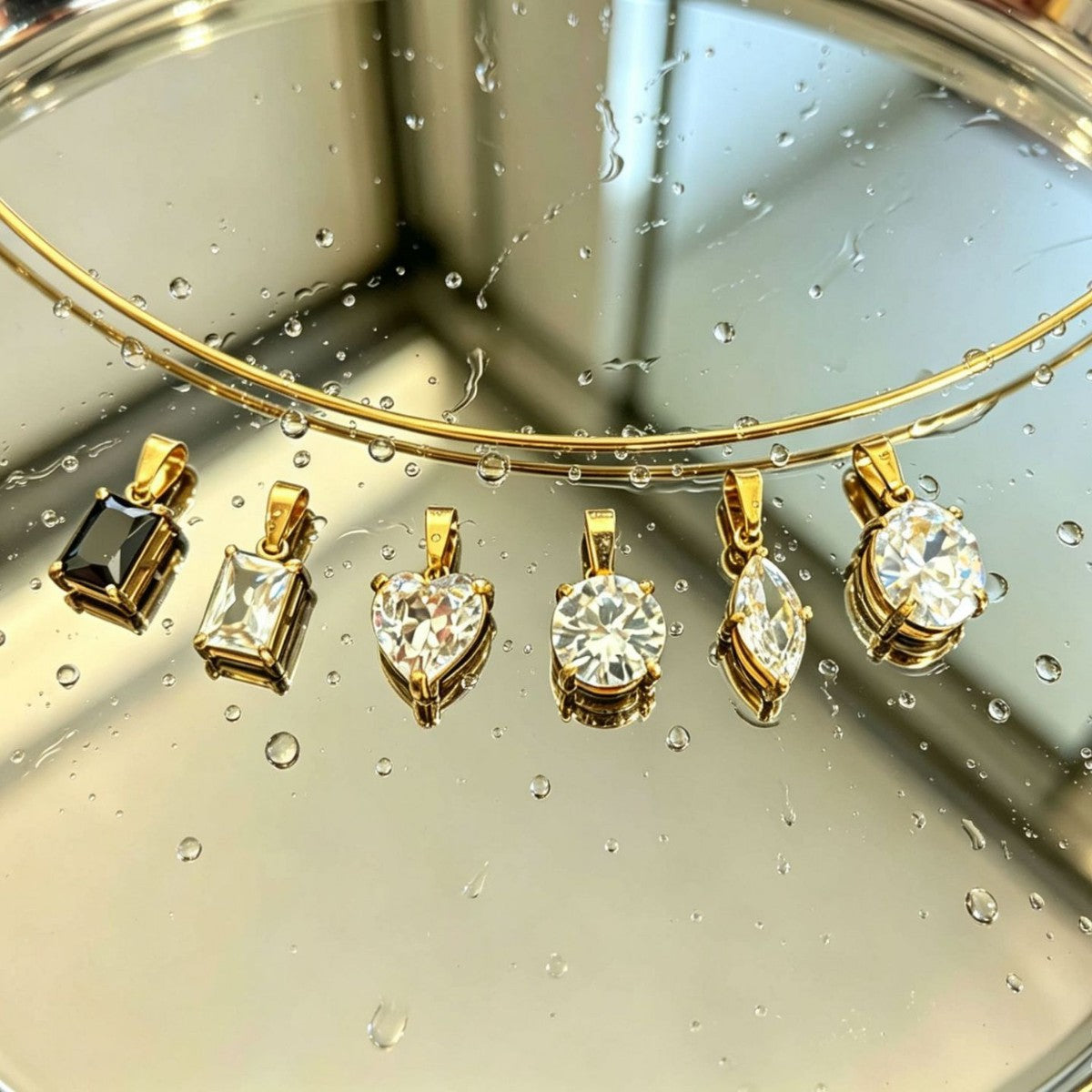 Heart Shape Pendant In Metal With 18K Real Gold Plated PVD Coating, Polished Finish Featuring Zircon Inlay