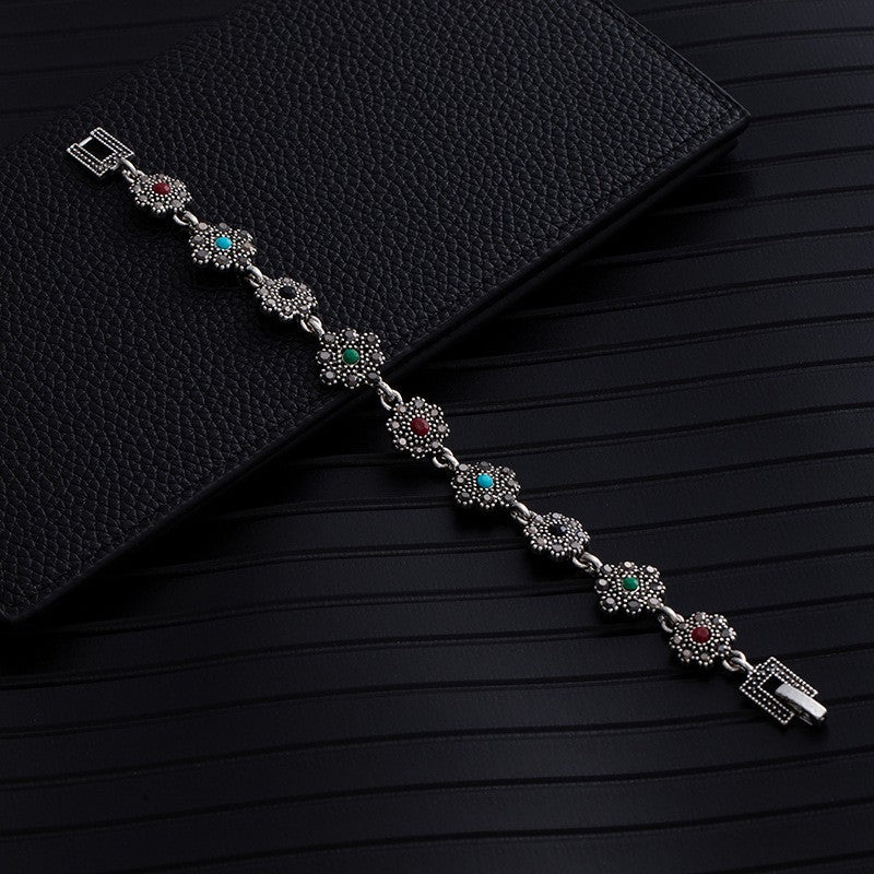 Ethnic Style Flowers Bangle Unisex Bracelet In May Birthstone Emerald With Turquoise Inlay, Electroplated Zinc Alloy