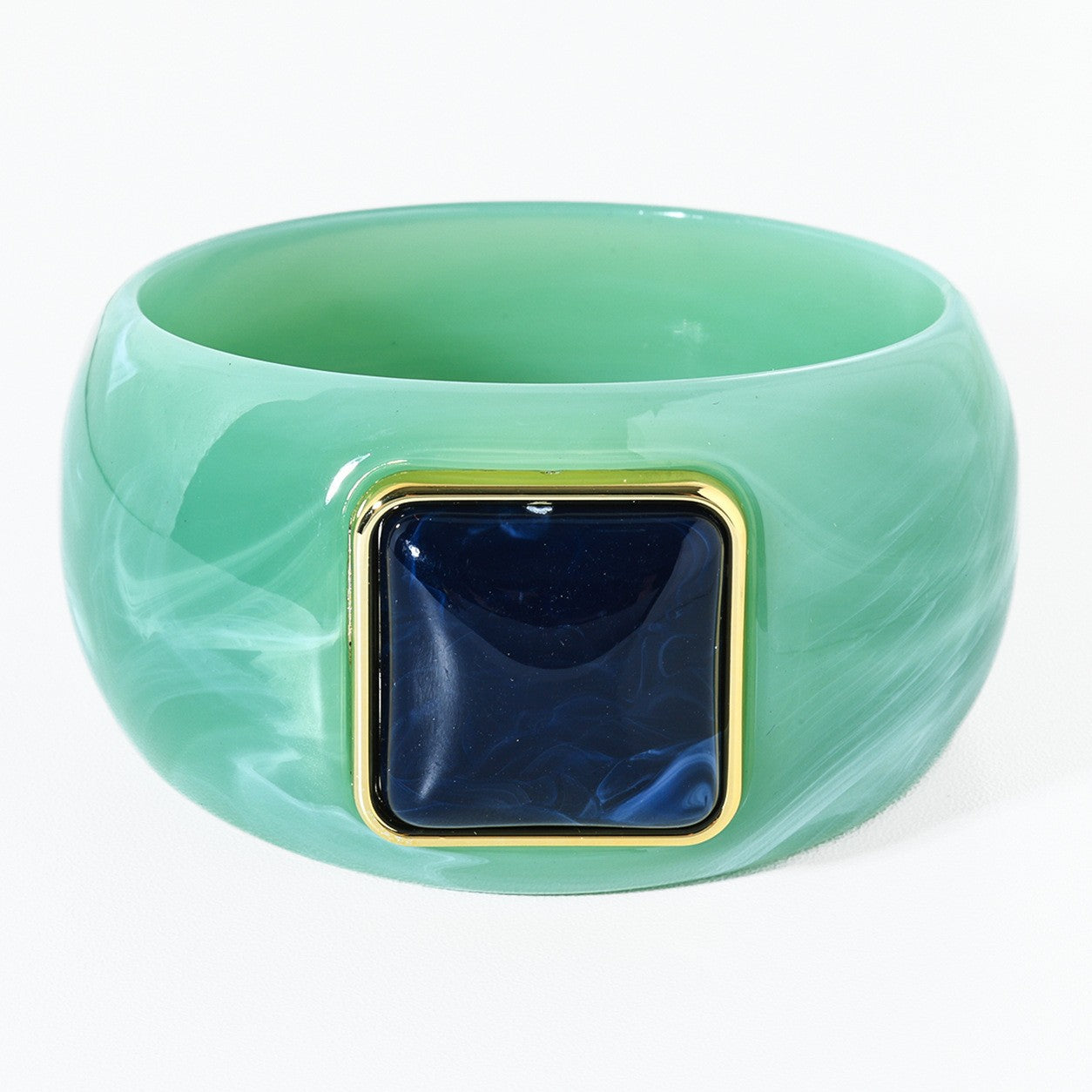 Exaggerated Square Multicolor Resin Bangle Featuring Bold Geometric Design