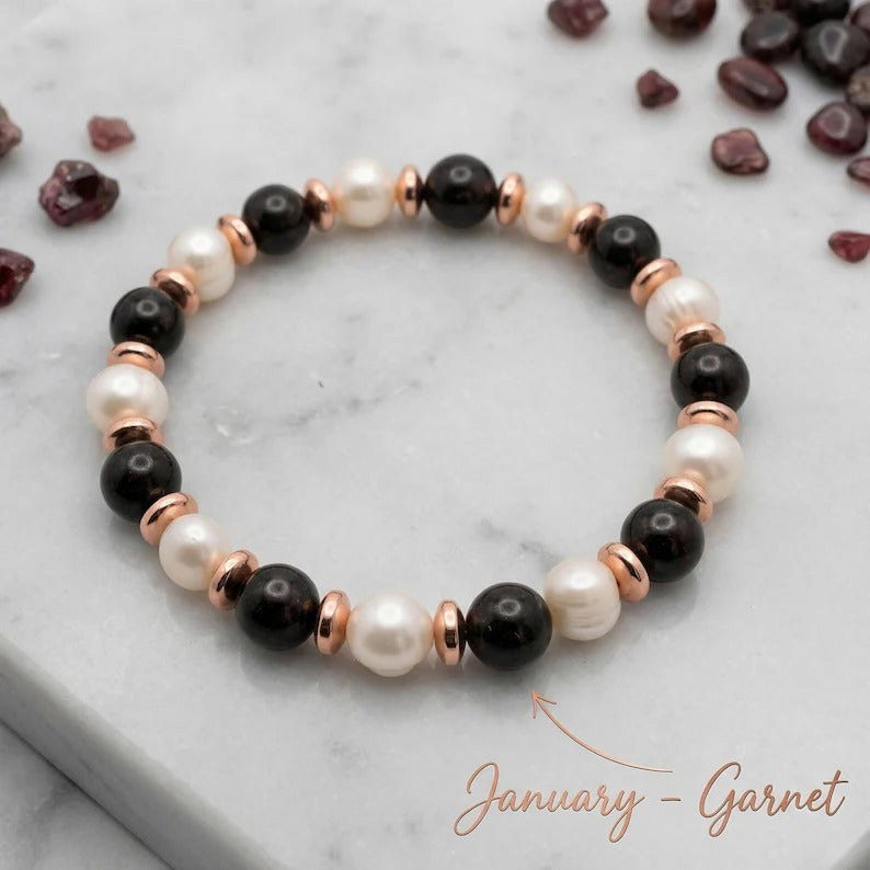 Elegant Freshwater Pearl Beaded Bracelet For Women With Elastic String Chain