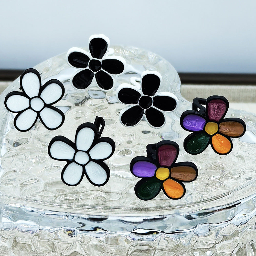 New Style Flowers Clip Earrings For Women In Colour With Stoving Varnish Finish, Made Of Zinc Alloy