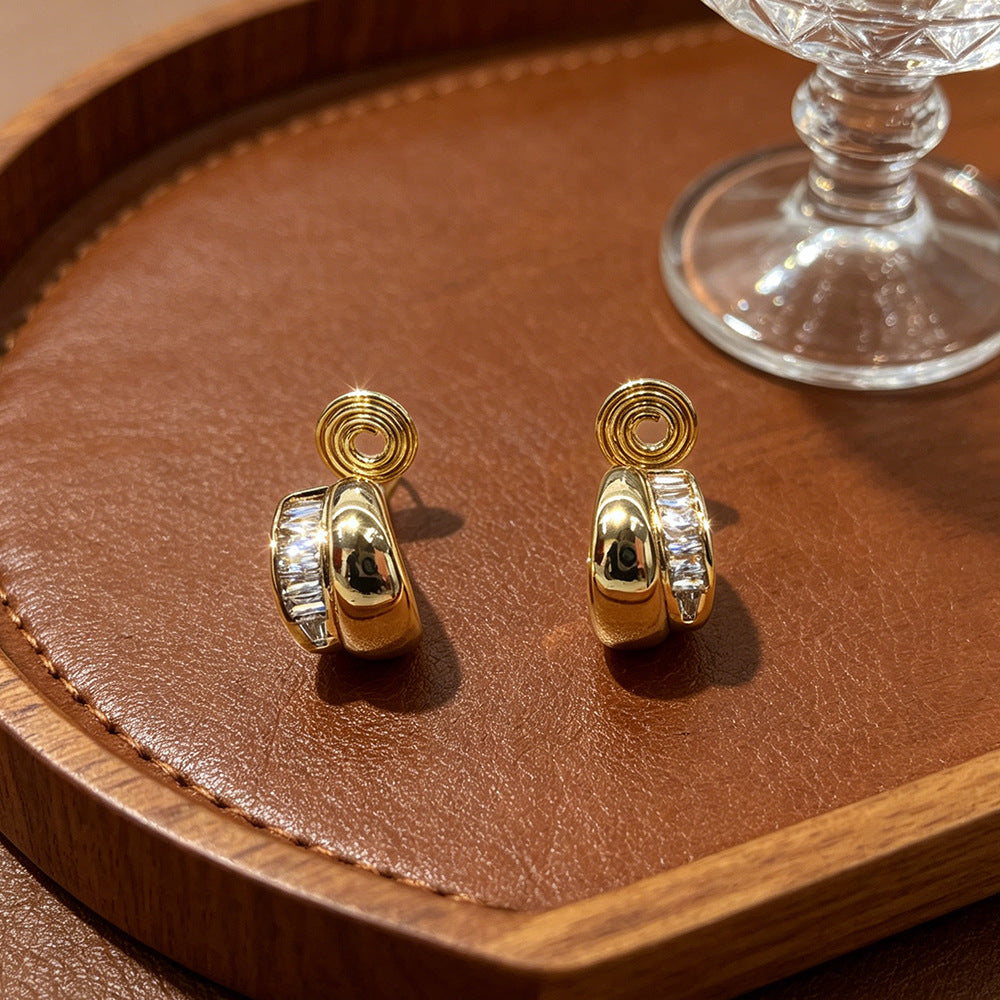 New Style C Shape Clip Earrings For Women In Gold Copper With Zircon Inlay