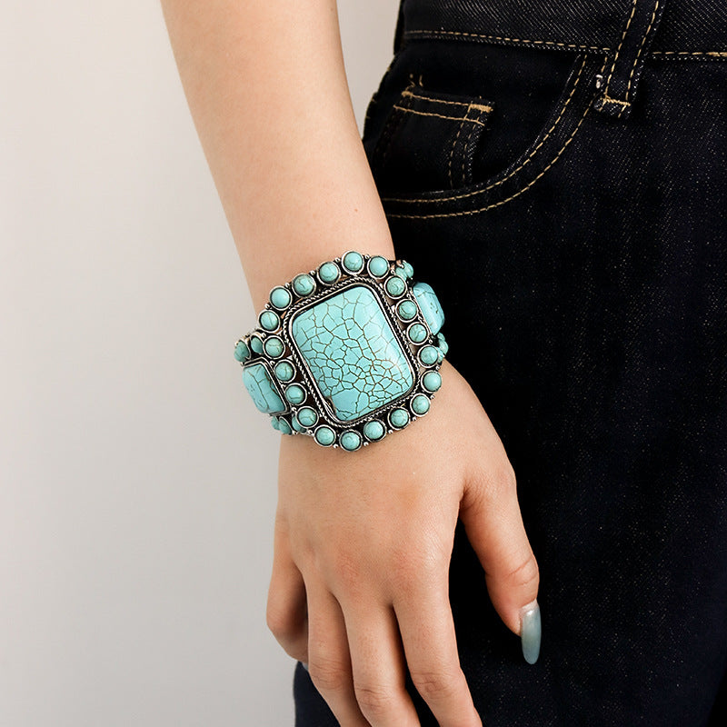 Irregular Turquoise Bangle In Ethnic Style With Green Turquoise Inlay, Perfect For Daily Wear