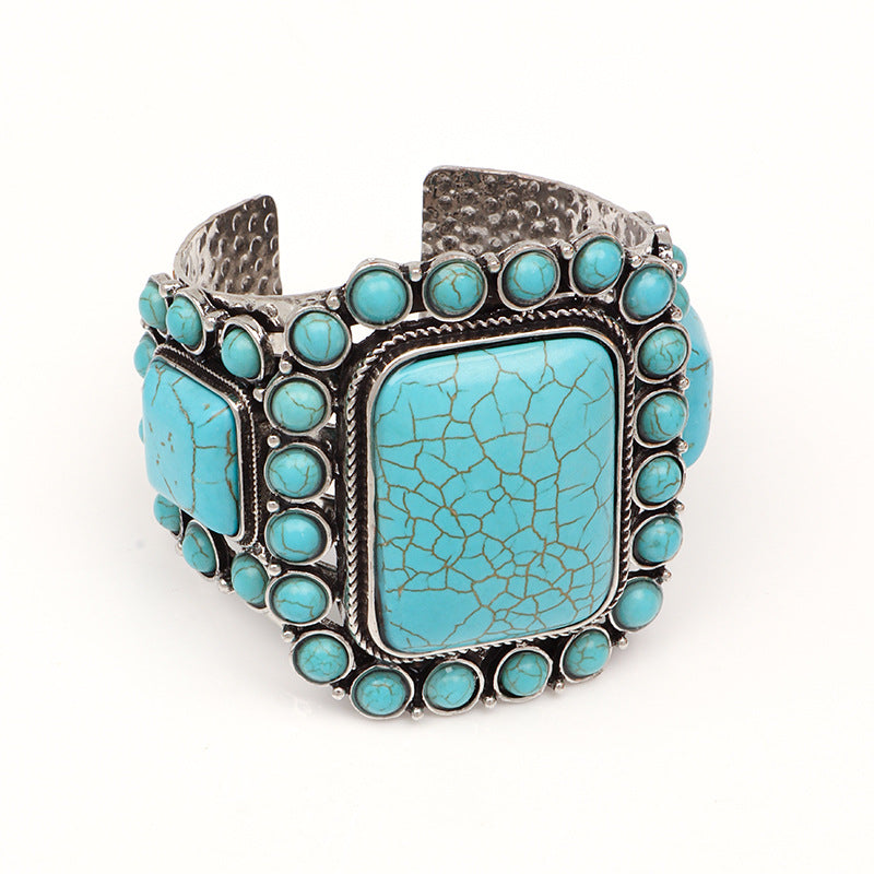 Irregular Turquoise Bangle In Ethnic Style With Green Turquoise Inlay, Perfect For Daily Wear