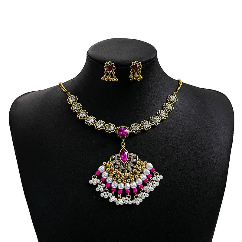 Bohemian Women’s Jewelry Set Featuring Flower Patterns With Turquoise Inlay, Alloy Material, And Tassel Craft