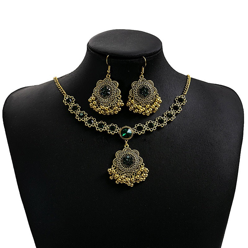 Bohemian Women’s Jewelry Set Featuring Flower Patterns With Turquoise Inlay, Alloy Material, And Tassel Craft