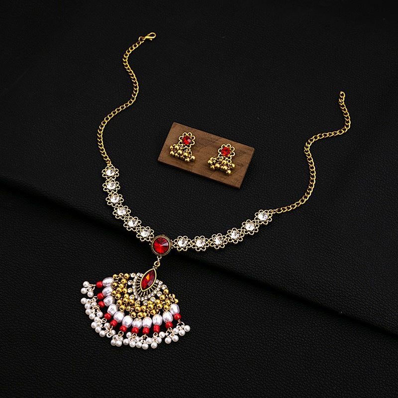 Bohemian Women’s Jewelry Set Featuring Flower Patterns With Turquoise Inlay, Alloy Material, And Tassel Craft