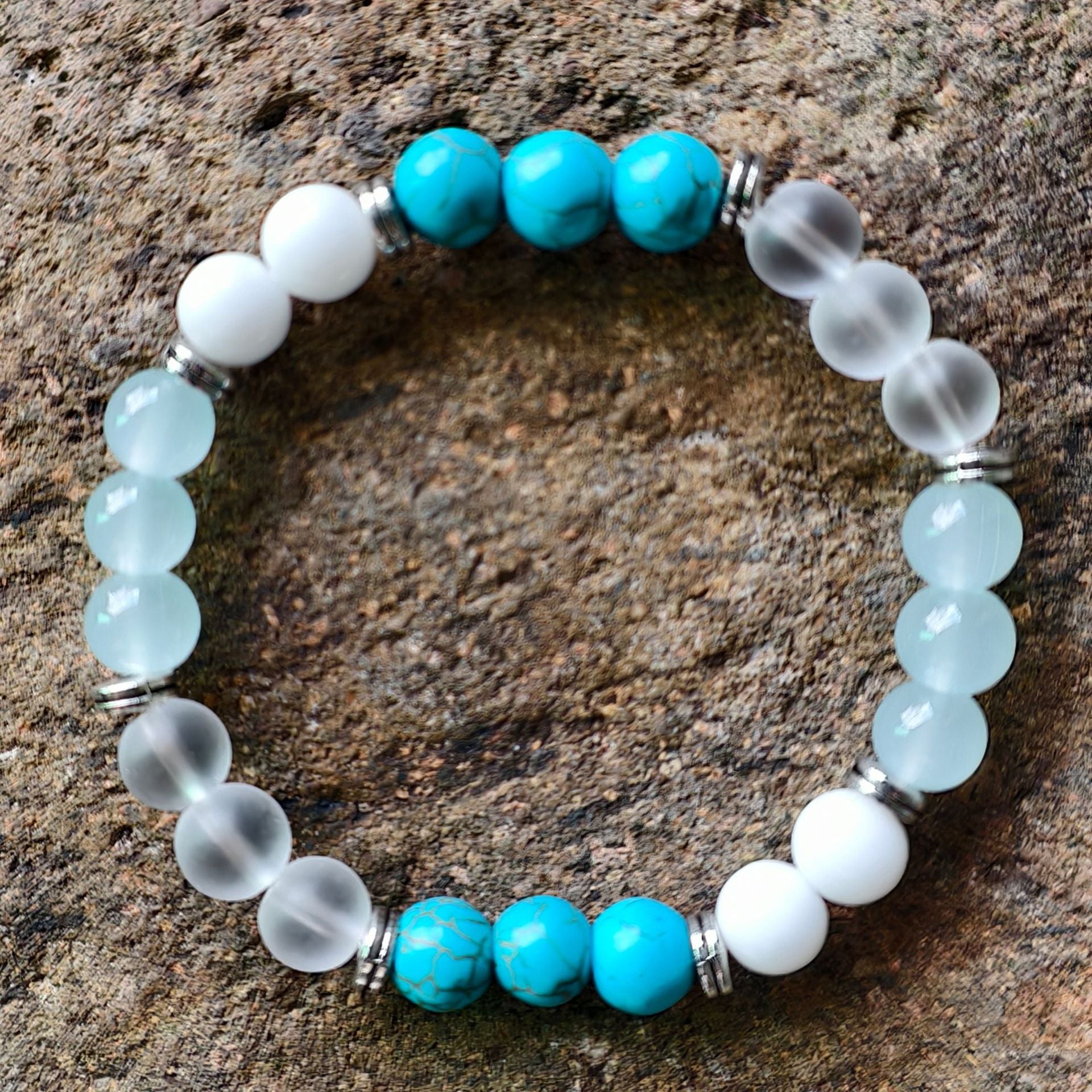 Heart Shape Beaded Bracelet In Green Natural Stone With Turquoise Inlay, Unisex Design