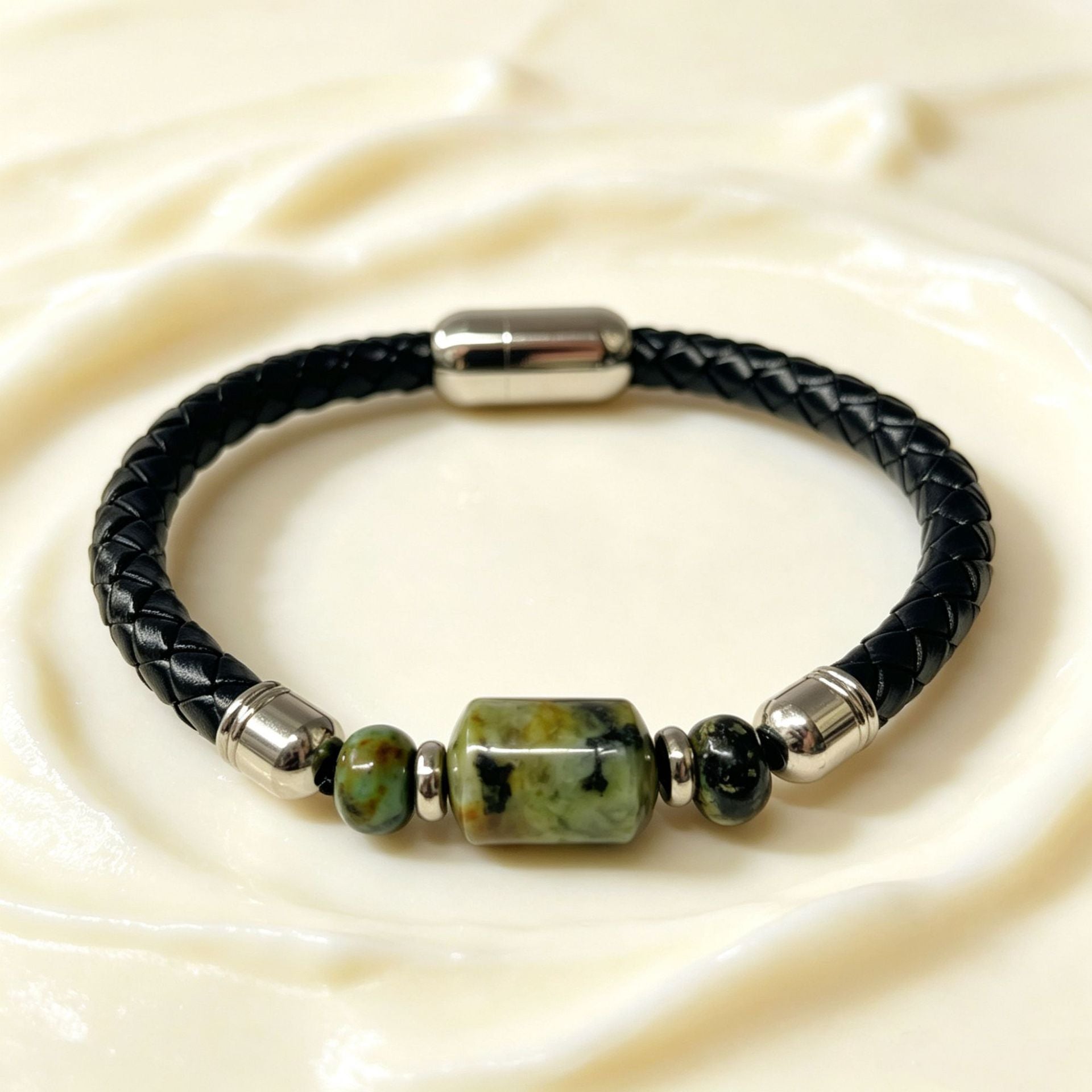 Handmade Stripe Unisex Bracelet With PU Leather Rope Chain And Crystal Inlay Material