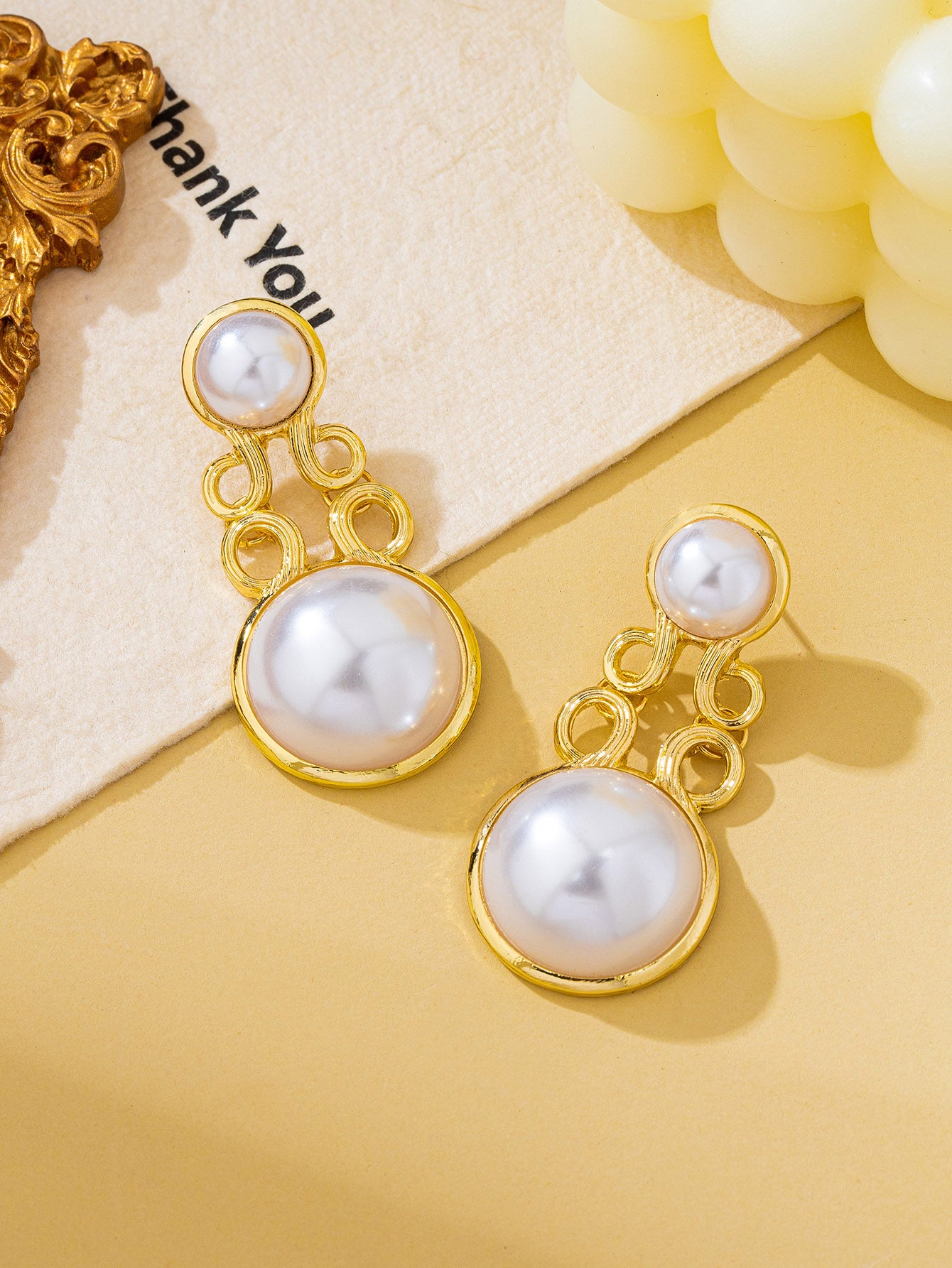 Elegant Geometric Hollow Out Stud Earrings For Women In Multicolor Alloy With Plastic Inlay