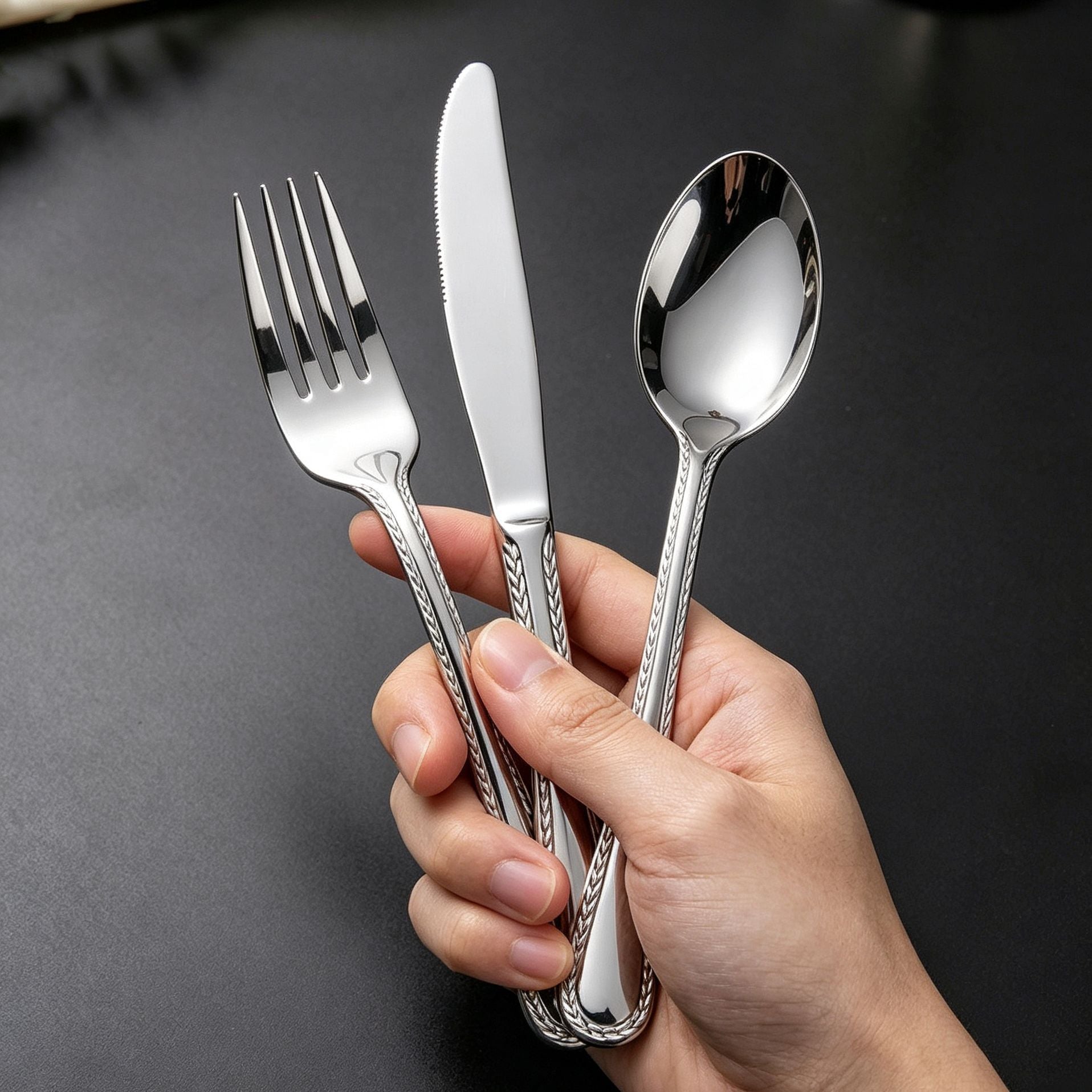 Solid Color Chinoiserie Tableware Set For Birthday Celebrations Featuring Western Cutlery