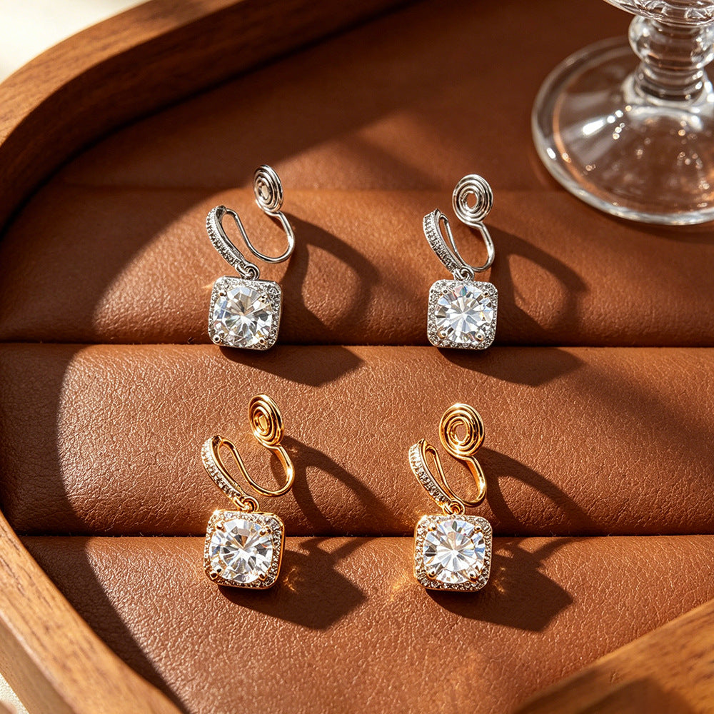 Luxurious Gold Quadrilateral Clip Earrings For Women With Zircon Inlay