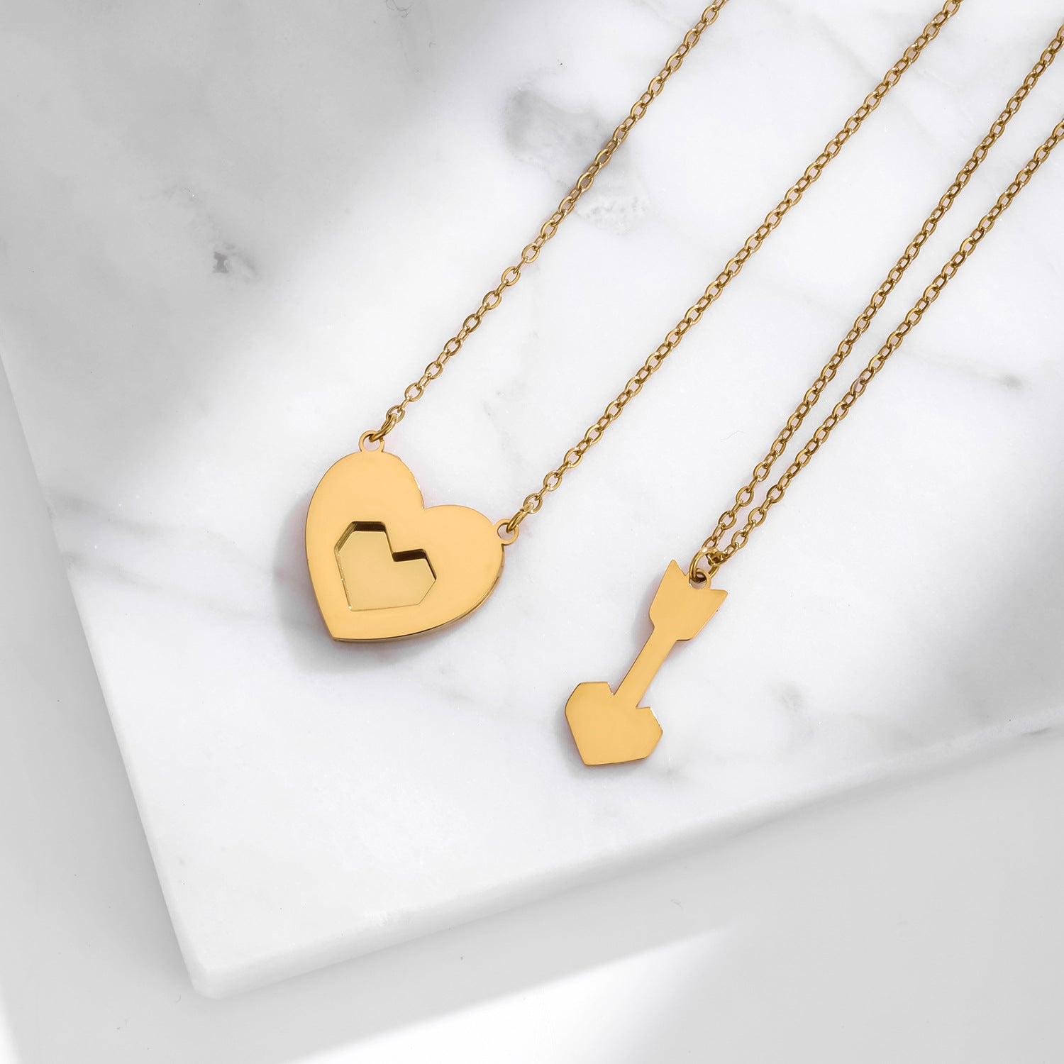Heart Shape Double Layer Necklace In Gold For Couples, Novelty Style With PVD Coated 304 Stainless Steel And Cable Chain
