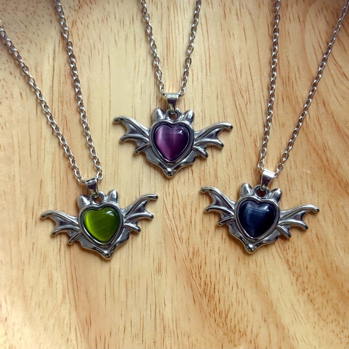 Gothic Wings Necklace In Purple With Crystal Inlay, Unisex 304 Stainless Steel Pendant On Cable Chain Featuring Alloy Pendant Material