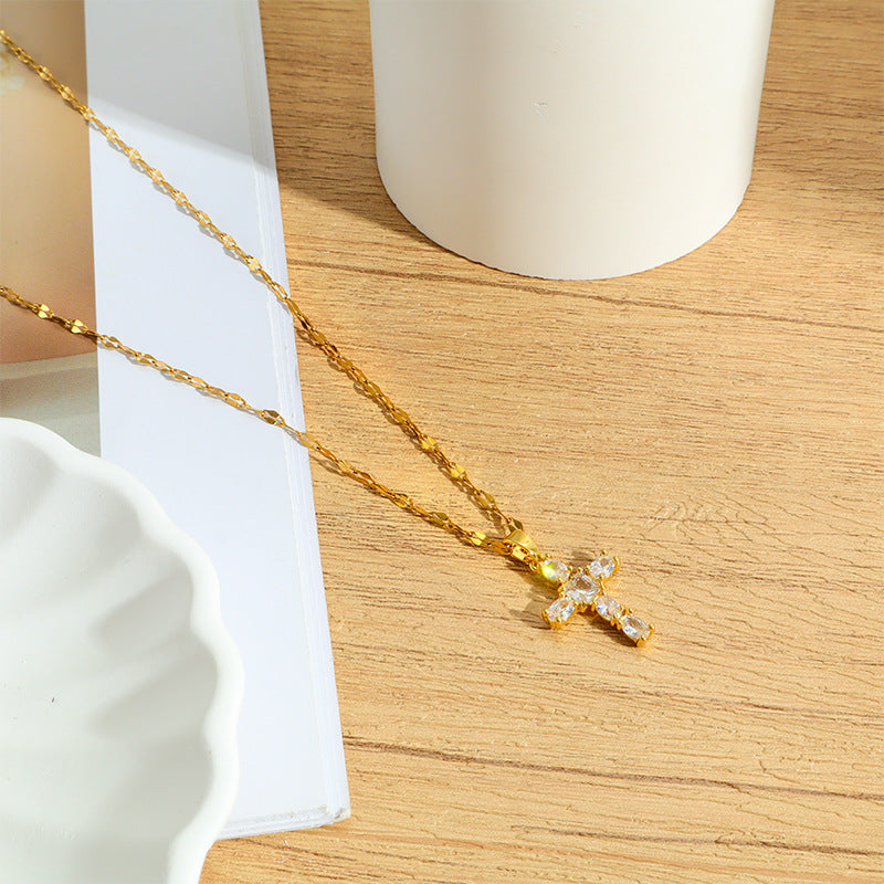 Heart Shape Necklace For Unisex, Waterproof Non Tarnish 18K Real Gold Plated Titanium Steel With Rhinestones