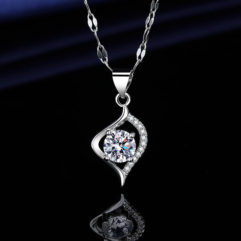 Heart Shape Pendant Necklace For Women In Copper With Zircon Inlay, Electroplated Finish, Featuring Cable Chain