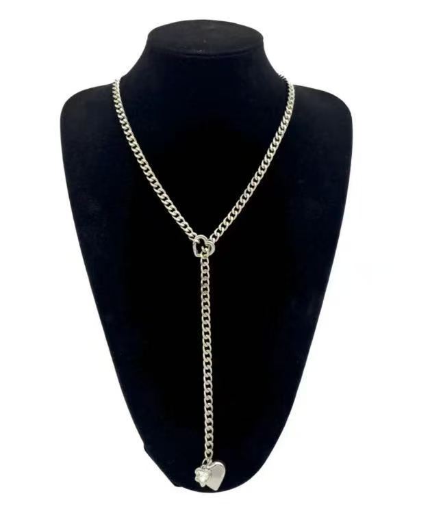 Heart Shape Cuban Chain Link Necklace For Women In Gold Featuring Electroplated 304 Stainless Steel Cuban Link Chain