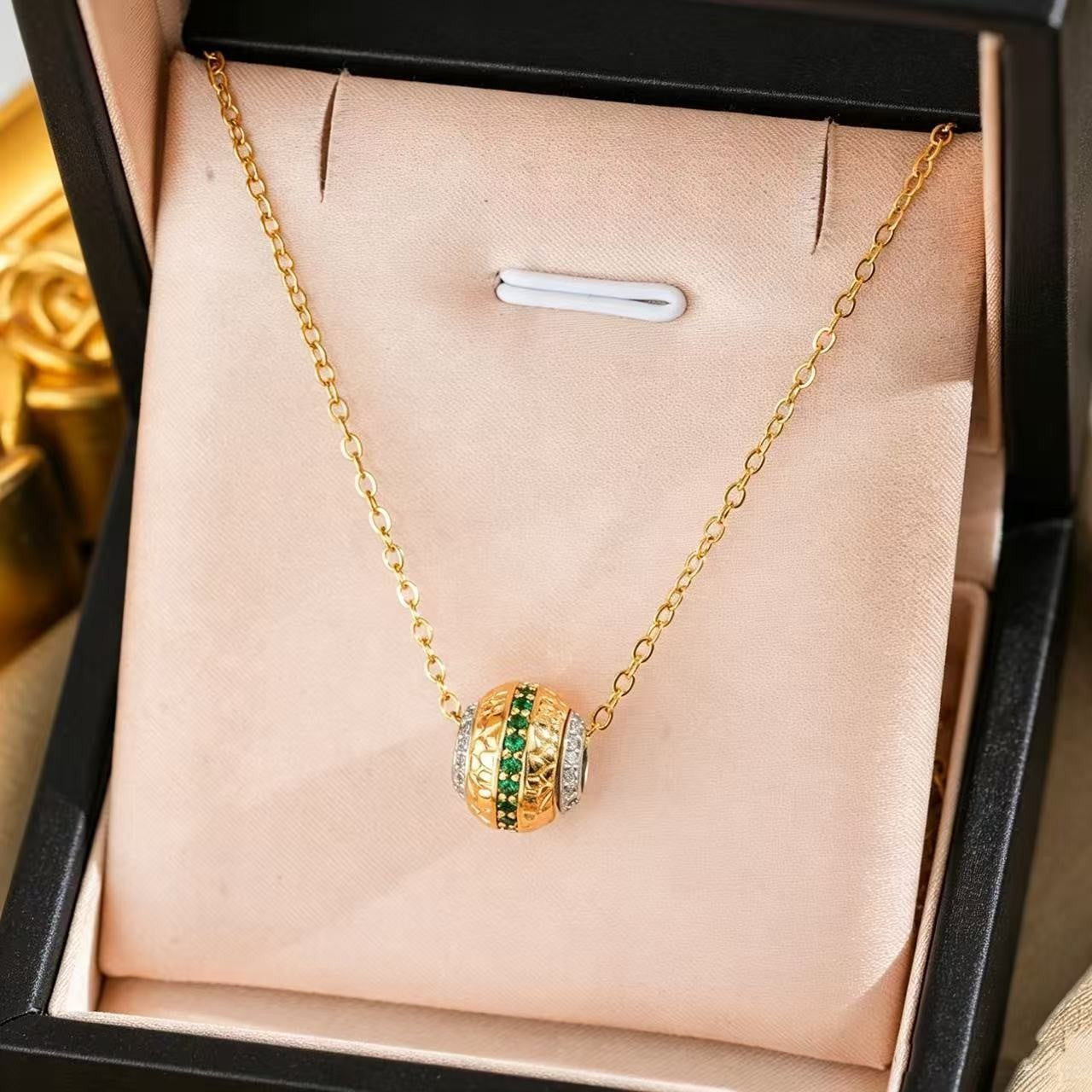Heart Shape Necklace For Women In Titanium Steel With Zircon Inlay, Featuring PVD Coated 18K Real Gold Plated Copper Pendant