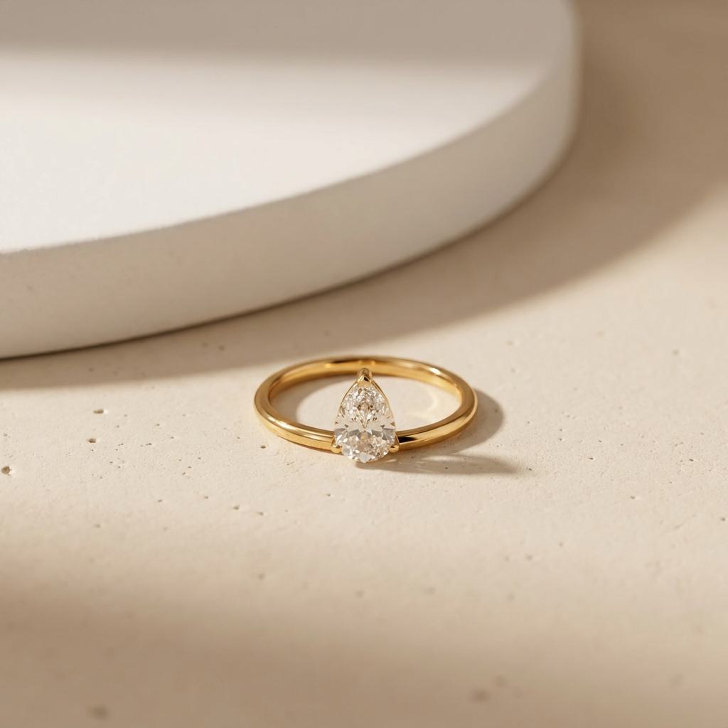 Geometric Electroplated Rings For Women In 304 Stainless Steel With 18K Real Gold PVD Coating And Zircon Inlay