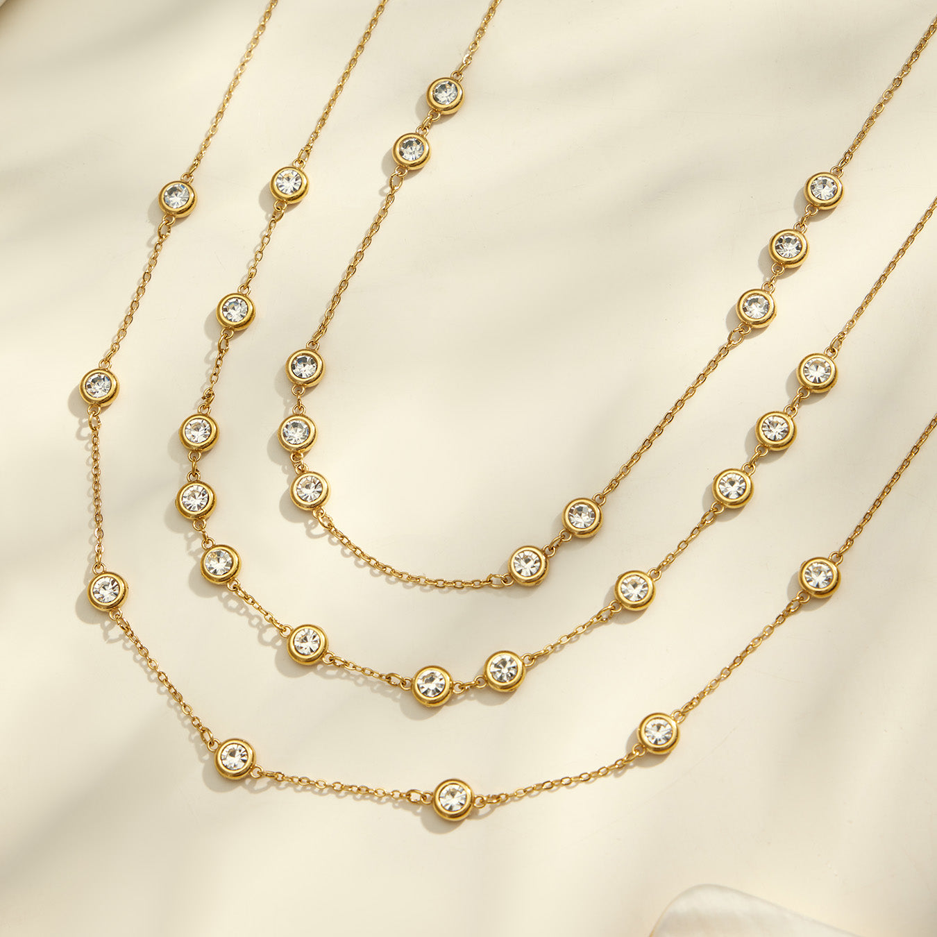 IG Style Geometric Necklace With Bezel Setting, 18K Gold Plated 316 Stainless Steel Chain Featuring Zircon Inlay And PVD Coating