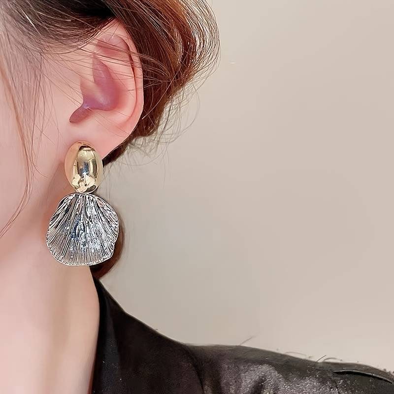Elegant Flowers Stud Earrings For Women, Waterproof Non Tarnish Alloy Material