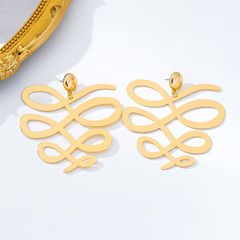 Exaggerated Irregular Hollow Out Stud Earrings For Women In KC Golden Plated Alloy