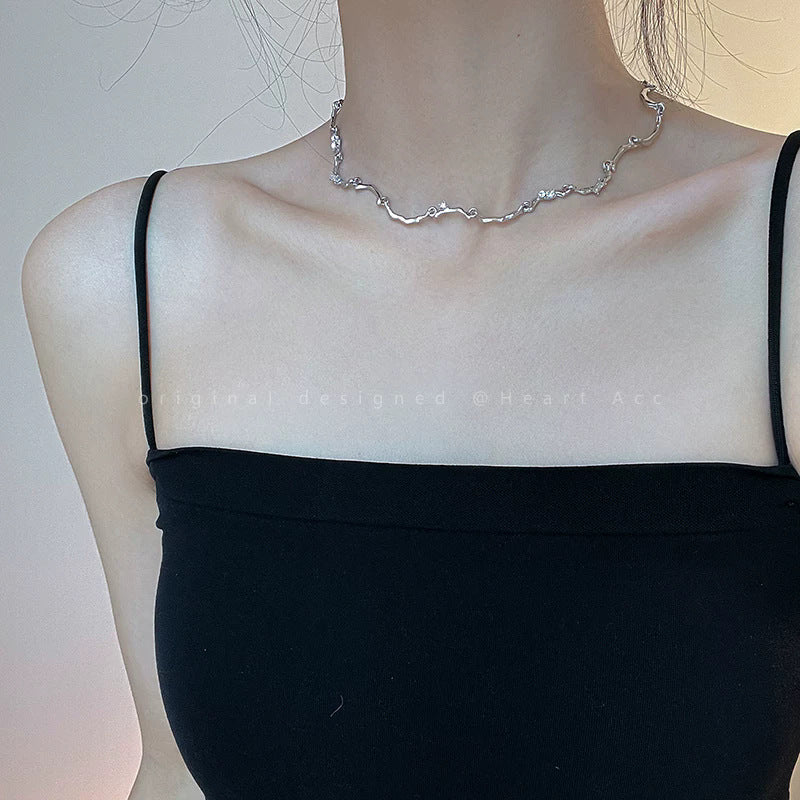 Heart Shape Silver Titanium Steel Necklace With Copper Pendant For Women, Perfect For Casual Wear