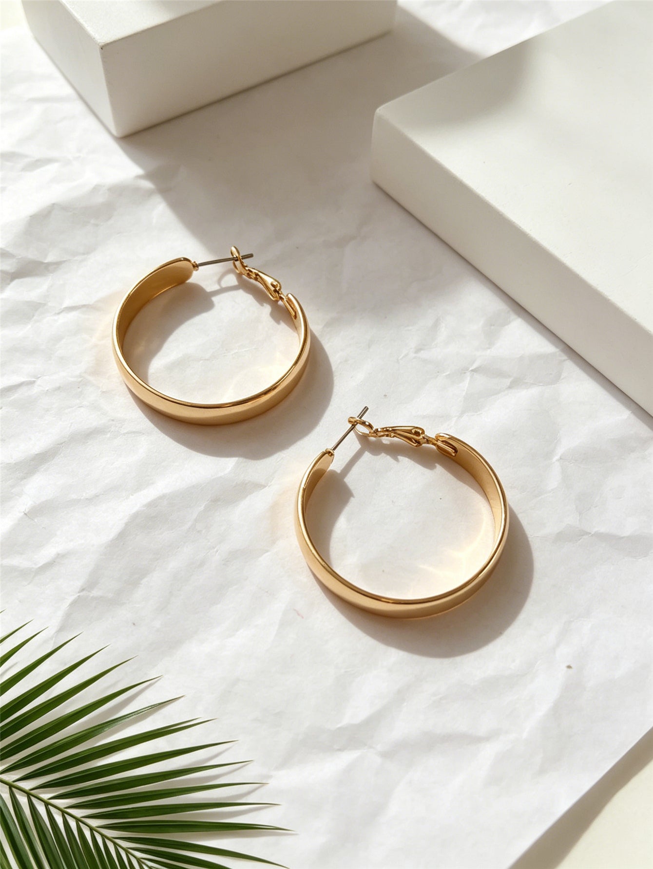 Handmade  Geometric Hoop Earrings For Women In Golden Plated Iron With Gold Color