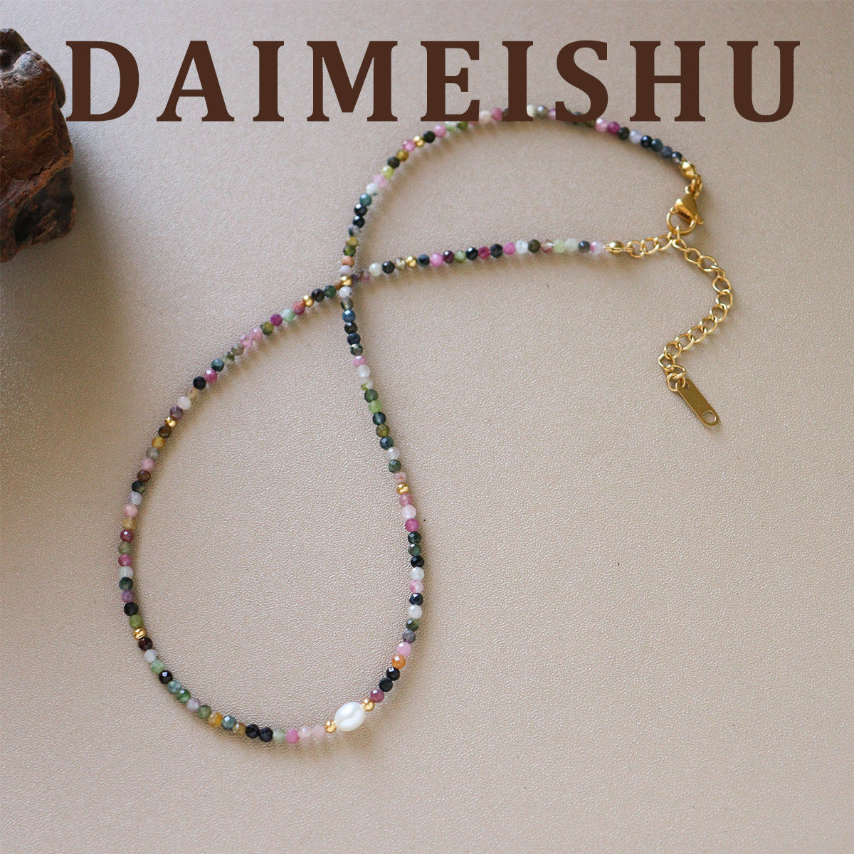 Geometric Beading Necklace For Women With Copper Pendant And Beaded Chain In Colour