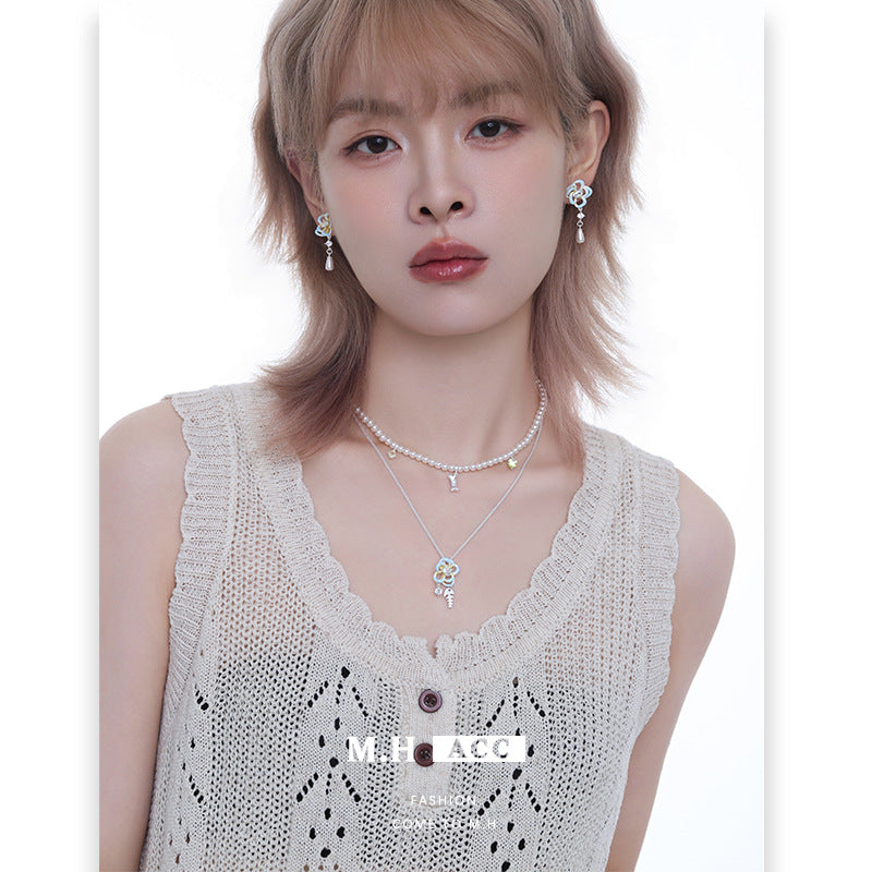 Sweet Double Layer Flowers Necklace For Women In Electroplated Alloy With Colour Accent