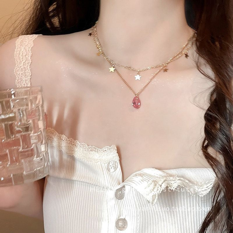 Colour Choker Necklace For Women Featuring Alloy Chain And Pendant With Electroplated Finish