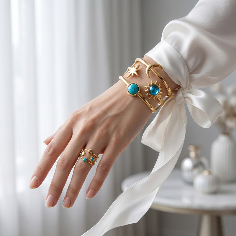Bohemian Moon Jewelry Set For Women In Gold Featuring Ferroalloy Material
