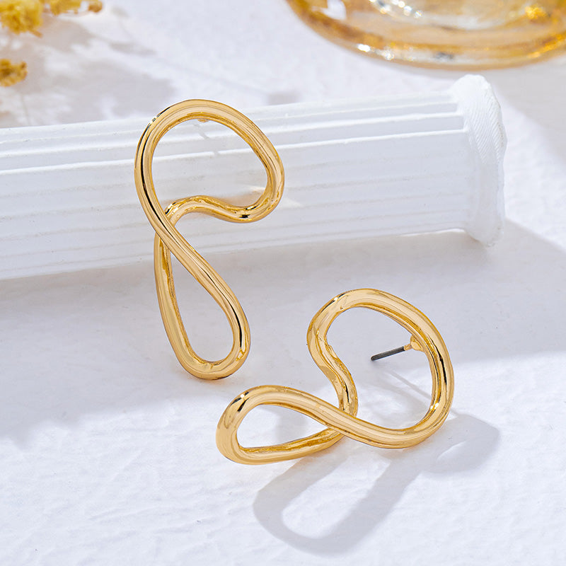 Geometric Hollow Out Stud Earrings In Gold With KC Golden Plated Alloy, Simple Style For Women