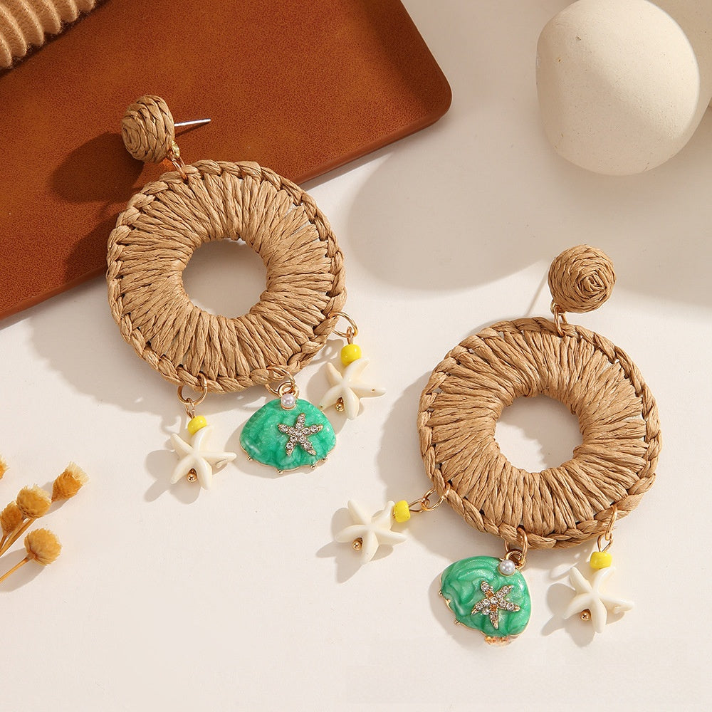 Handmade Bohemian Starfish Earrings For Women In Coffer Color With Raffia And Shell Inlay