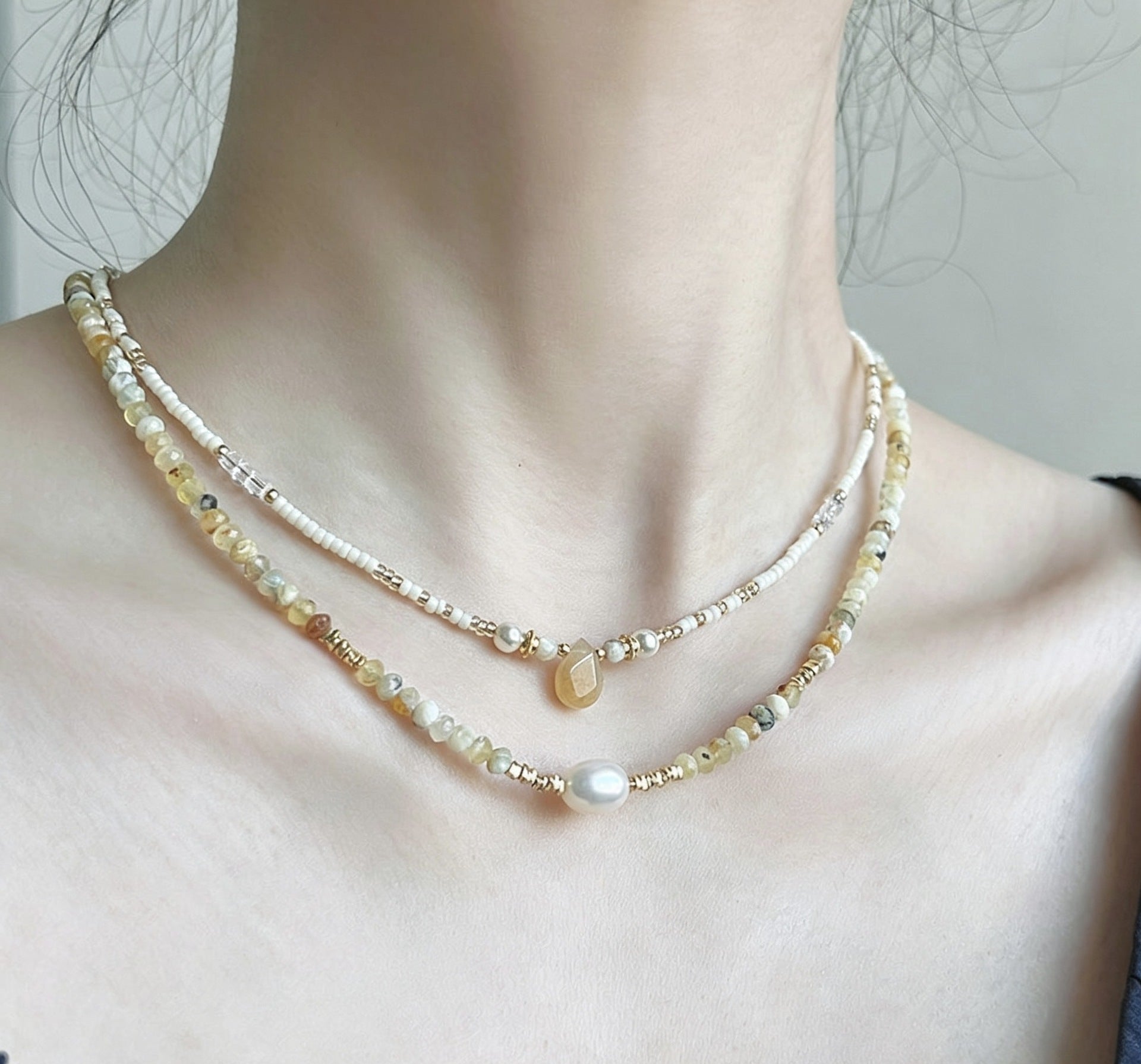 Bohemian Geometric Necklace For Women With Beaded Chain Featuring Freshwater Pearl Inlay And Mixed Materials