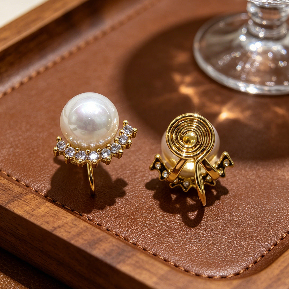 Classic Style Smiley Face Clip Earrings For Women In Gold Copper With Zircon Inlay
