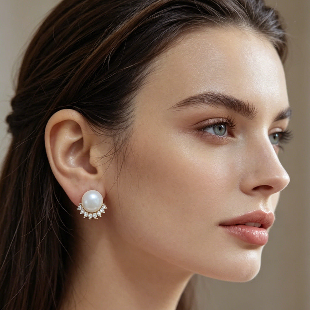 Classic Style Smiley Face Clip Earrings For Women In Gold Copper With Zircon Inlay