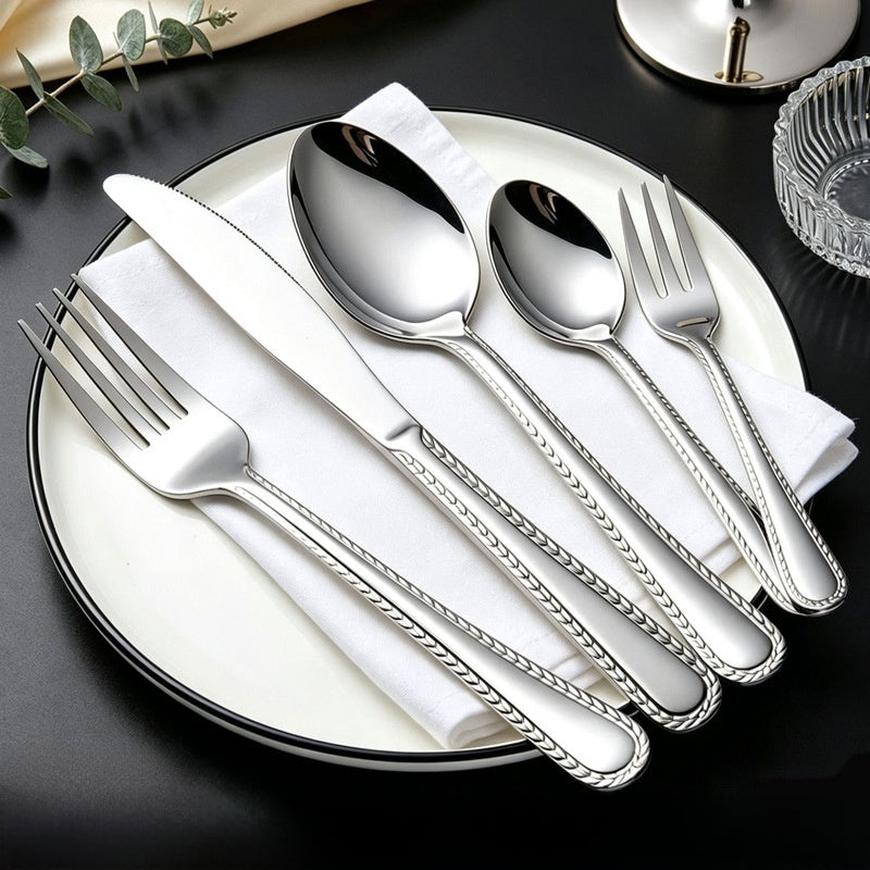 Solid Color Chinoiserie Tableware Set For Birthday Celebrations Featuring Western Cutlery