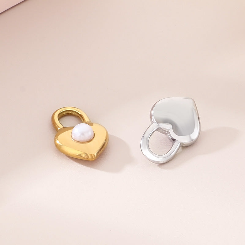 Heart Shape Pendant In 304 Stainless Steel With 18K Real Gold Plated 0.03µm Thick PVD Coated Electroplated Finish, 1 Piece