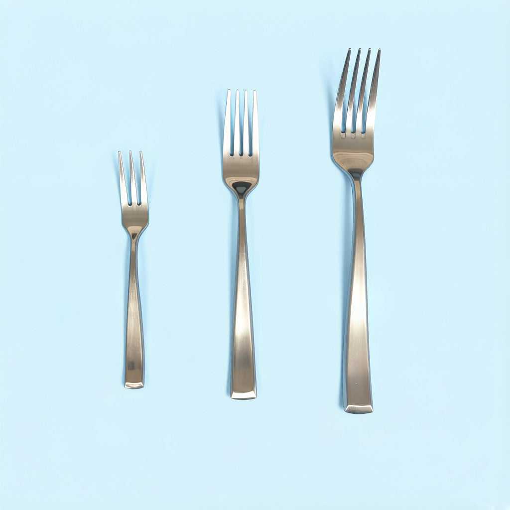 Cute Solid Color Tableware Set For Birthday Celebrations, Including Western Style Knife, Fork, And Spoon