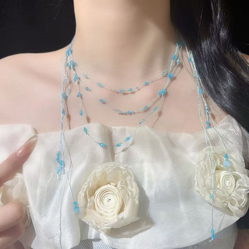 Sweet Geometric Layered Necklace For Women With Blue Beading And Mixed Materials Featuring Bead Inlay