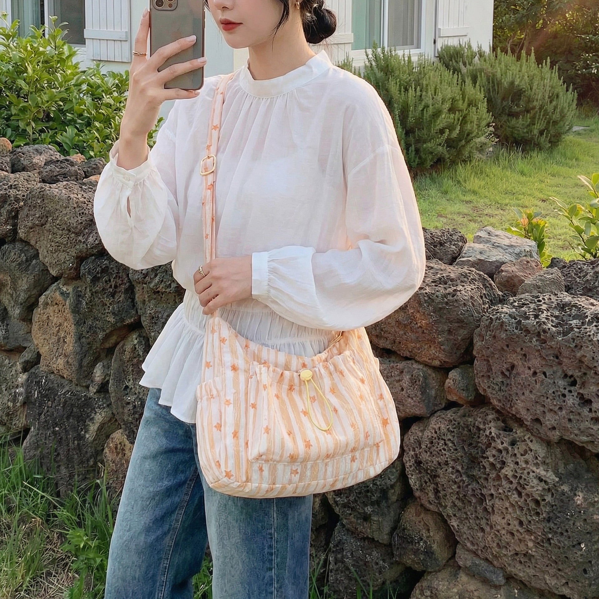 Ditsy Floral Bucket Shoulder Bag For Women With Single Shoulder Strap, Perfect For Spring