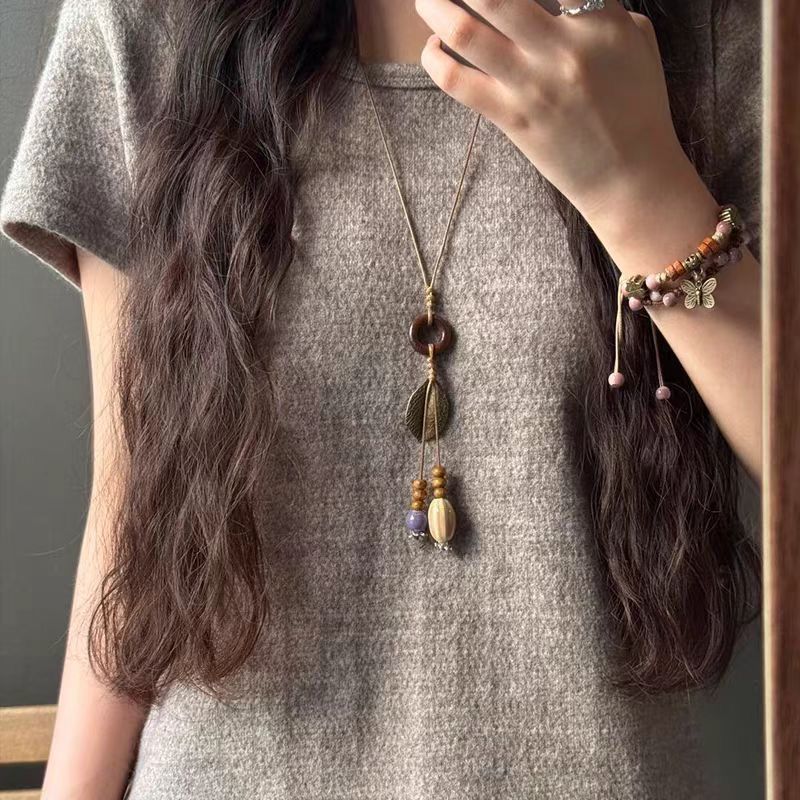 Ocean Silver Bohemian Sweater Chain Necklace For Women With Leather Rope Chain And Alloy Pendant