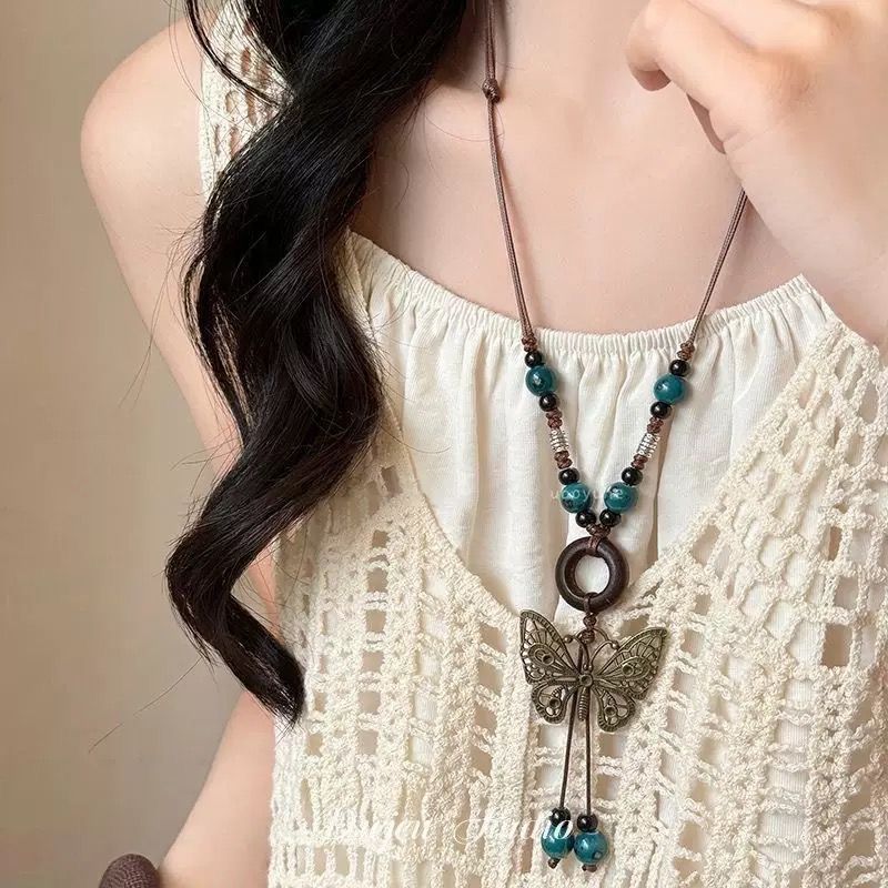 Ocean Silver Bohemian Sweater Chain Necklace For Women With Leather Rope Chain And Alloy Pendant