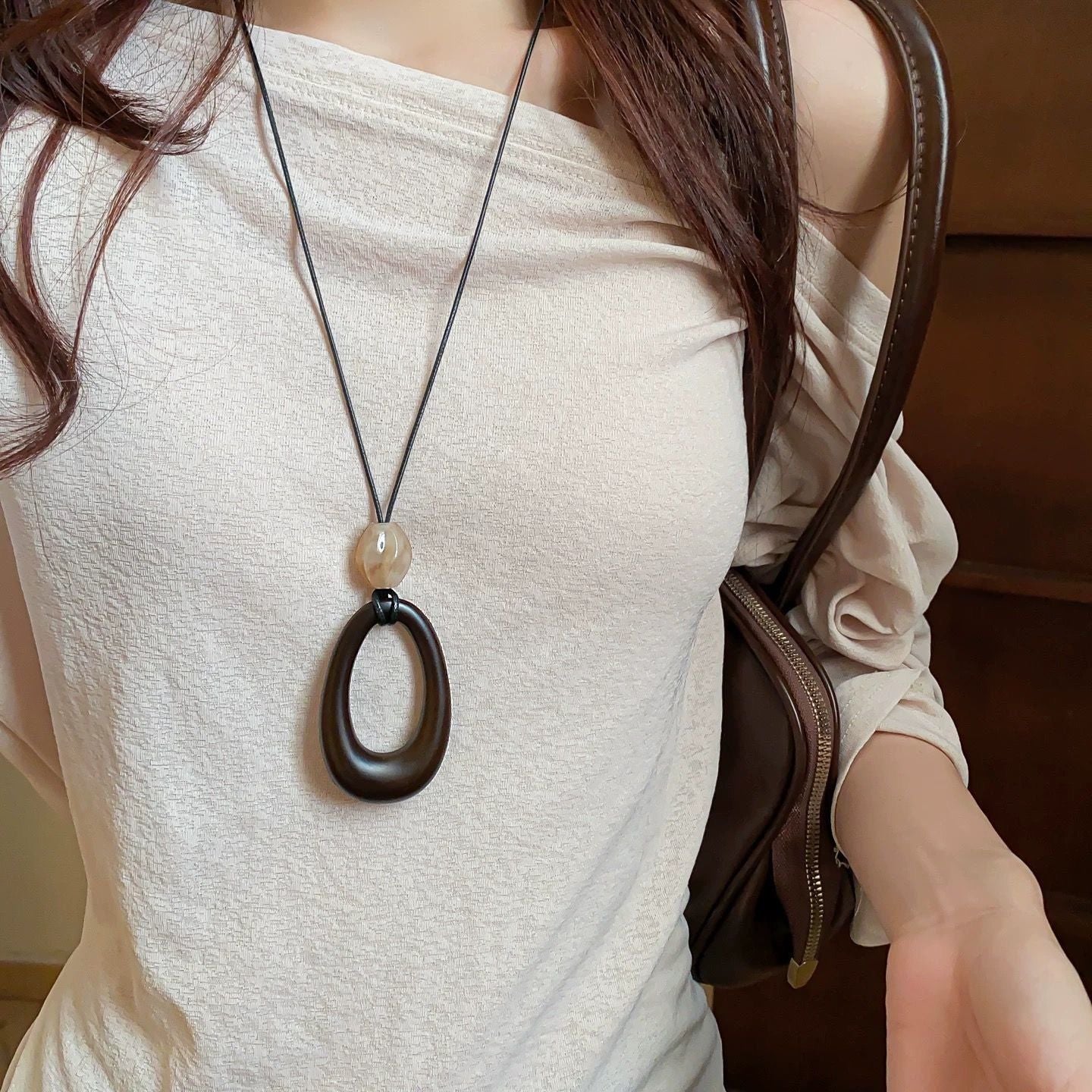 Ocean Silver Bohemian Sweater Chain Necklace For Women With Leather Rope Chain And Alloy Pendant