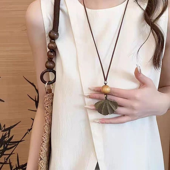 Ocean Silver Bohemian Sweater Chain Necklace For Women With Leather Rope Chain And Alloy Pendant