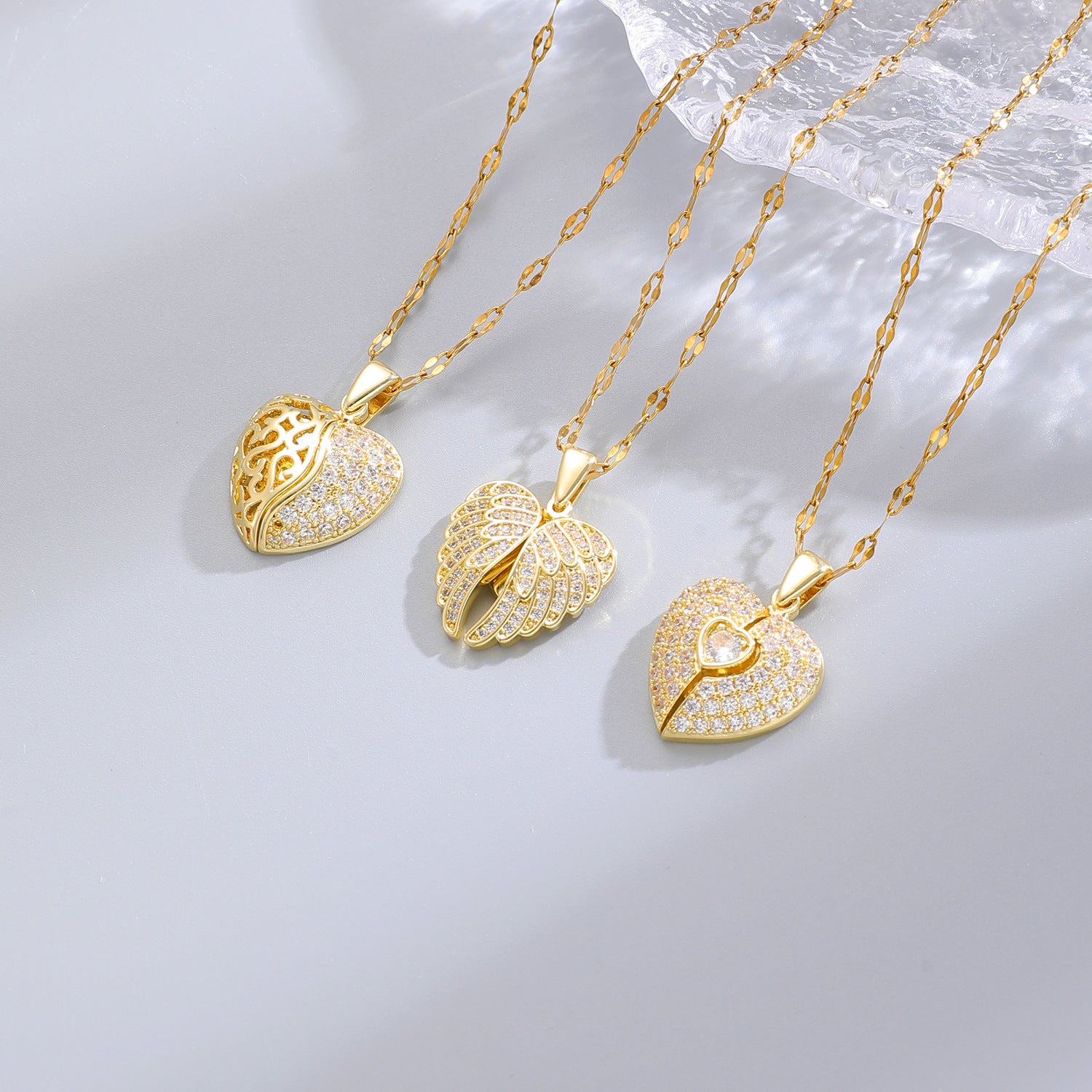Heart Shape Necklace For Women With 304 Stainless Steel Chain And Copper Pendant Inlaid With Zircon