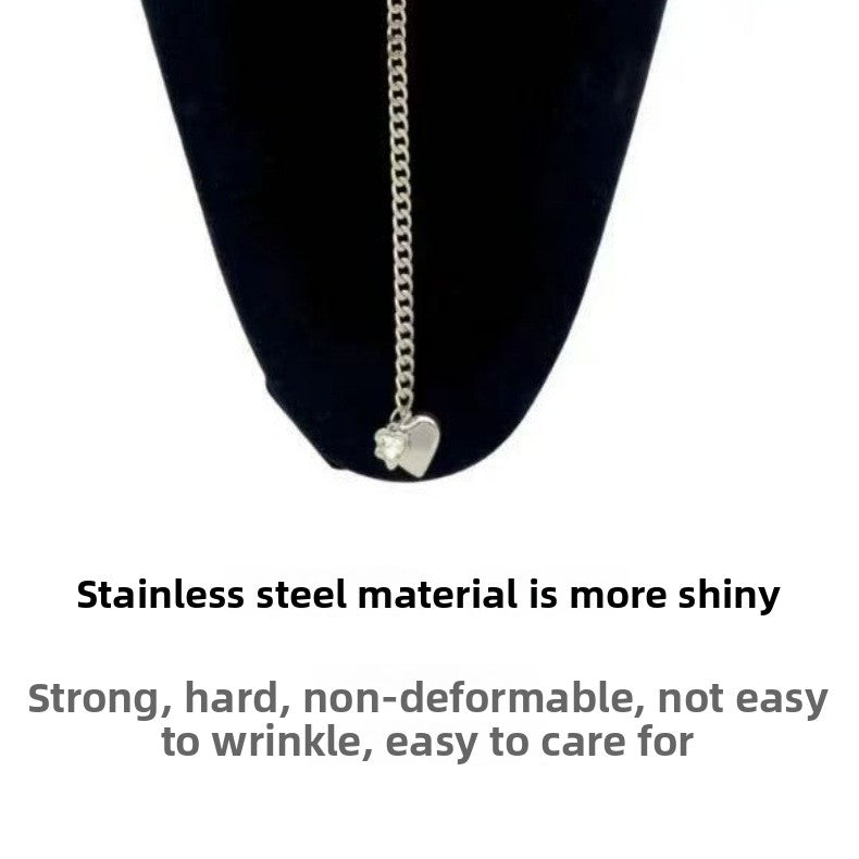 Heart Shape Cuban Chain Link Necklace For Women In Gold Featuring Electroplated 304 Stainless Steel Cuban Link Chain