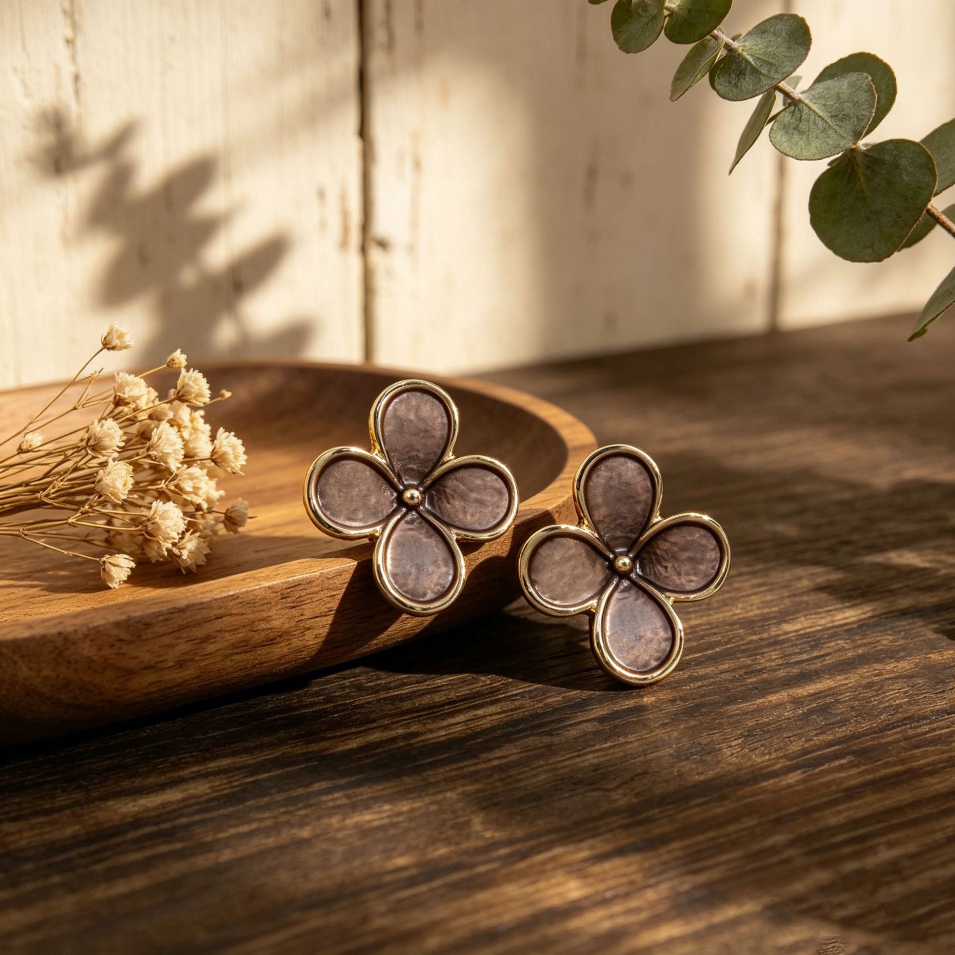 Handmade Lucky Heart Stud Earrings For Women With 304 Stainless Steel Zinc Alloy Material, Perfect For St. Patrick's Day